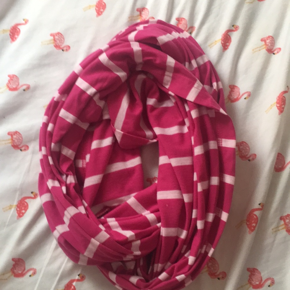 Nursing infinity scarf cover